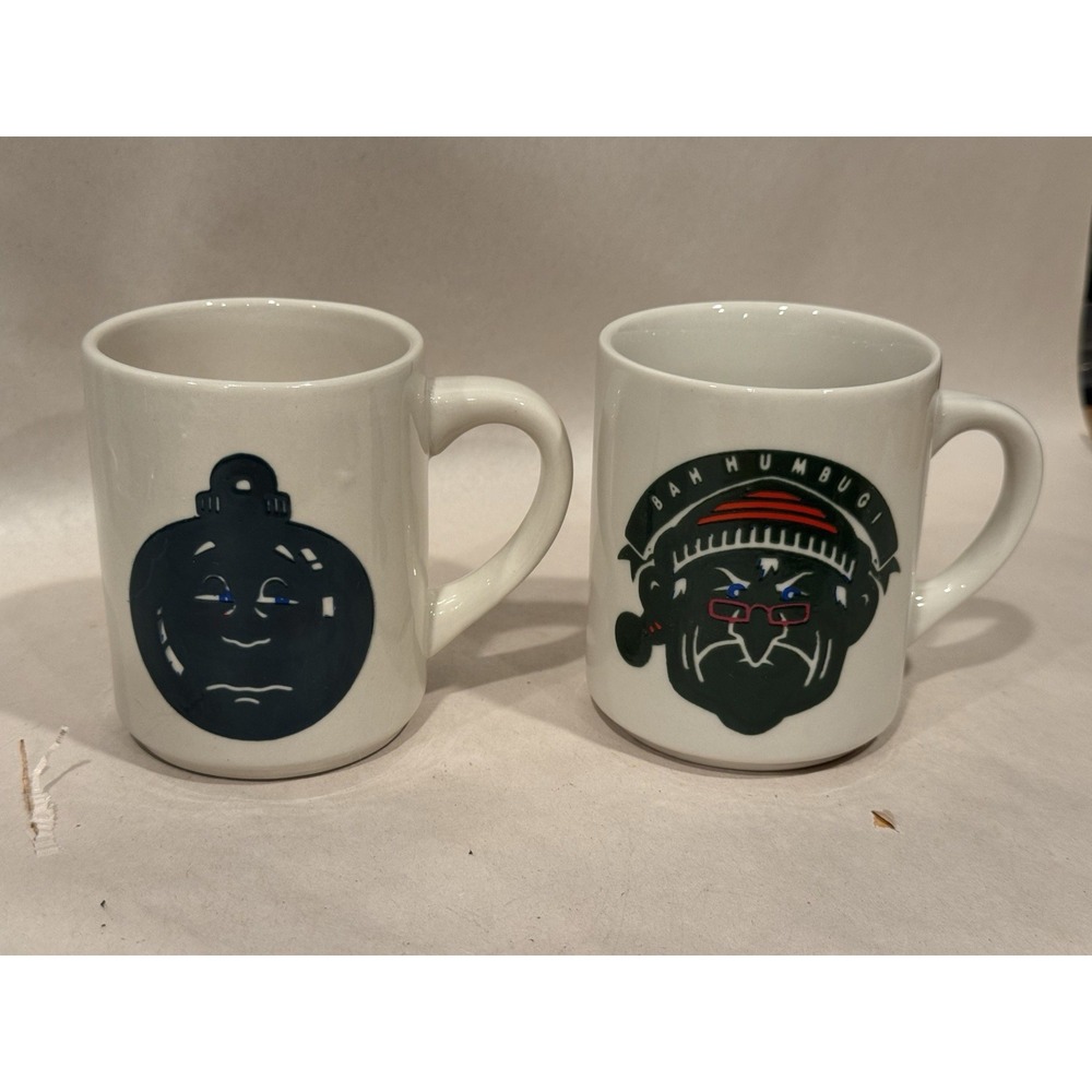 Set (2) Vintage Denny's Christmas Xmas Magic Color Coffee Mug Cup Color Changing